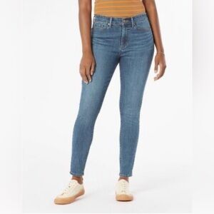 Women’s Denizen Levi’s High Rise Skinny Jeans 18L